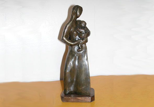 Sculpture bois d'une femme et de son enfant pour la maison